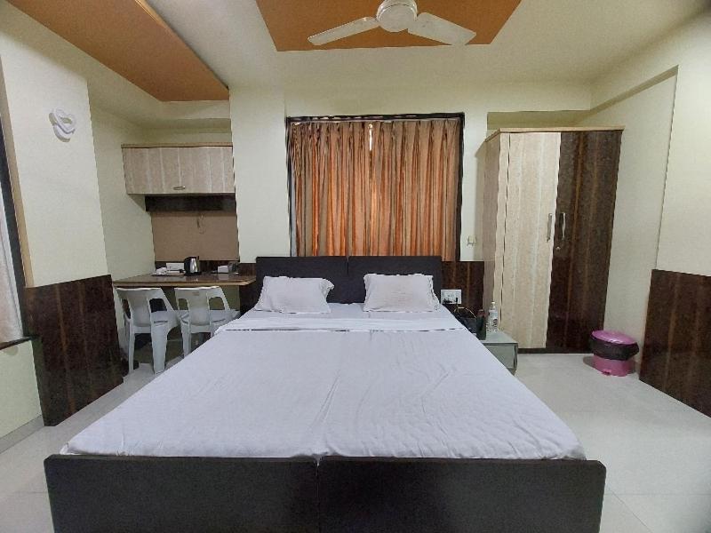 Super Hotel O Happy Homely Stay Near Pune Airport Khadki Esterno foto