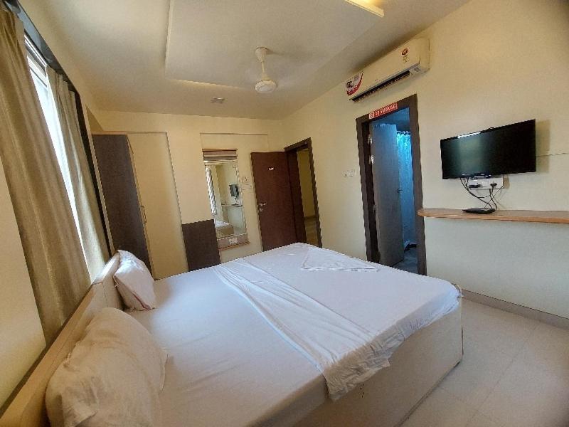 Super Hotel O Happy Homely Stay Near Pune Airport Khadki Esterno foto