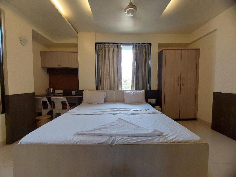 Super Hotel O Happy Homely Stay Near Pune Airport Khadki Esterno foto